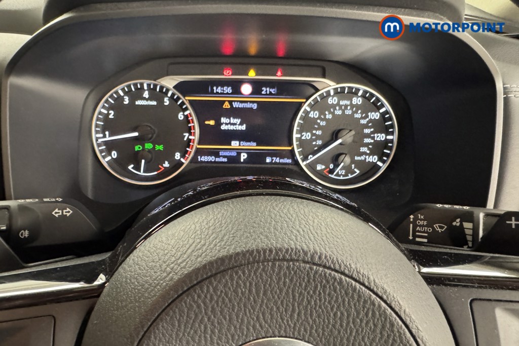 Nissan Qashqai Acenta Premium Automatic Petrol SUV - Stock Number (1557658) - 9th supplementary image