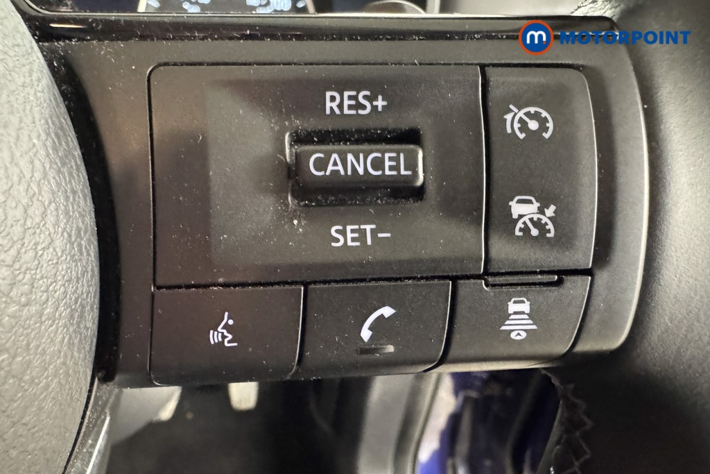 Nissan Qashqai Acenta Premium Automatic Petrol SUV - Stock Number (1557658) - 14th supplementary image