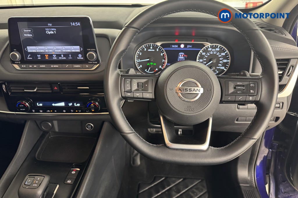 Nissan Qashqai Acenta Premium Automatic Petrol SUV - Stock Number (1557658) - 1st supplementary image