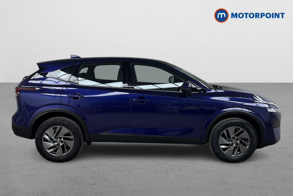 Nissan Qashqai Acenta Premium Automatic Petrol SUV - Stock Number (1557658) - Drivers side