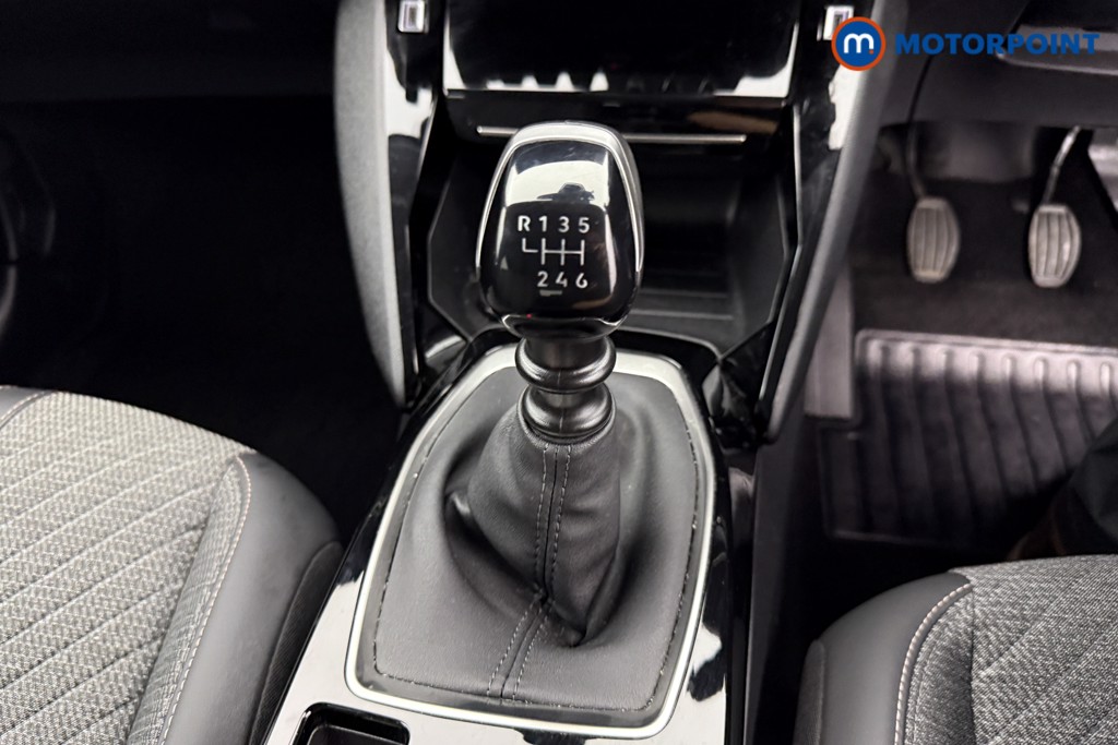 Peugeot 208 Allure Manual Petrol Hatchback - Stock Number (1557733) - 10th supplementary image