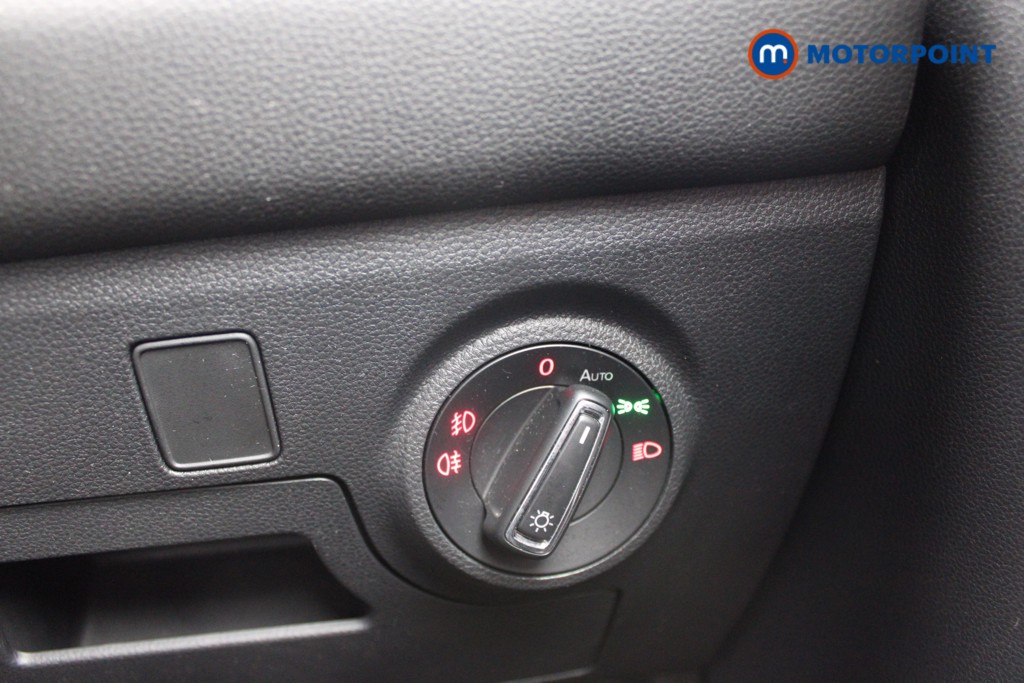 Seat Arona Xcellence Lux Automatic Petrol SUV - Stock Number (1557749) - 15th supplementary image