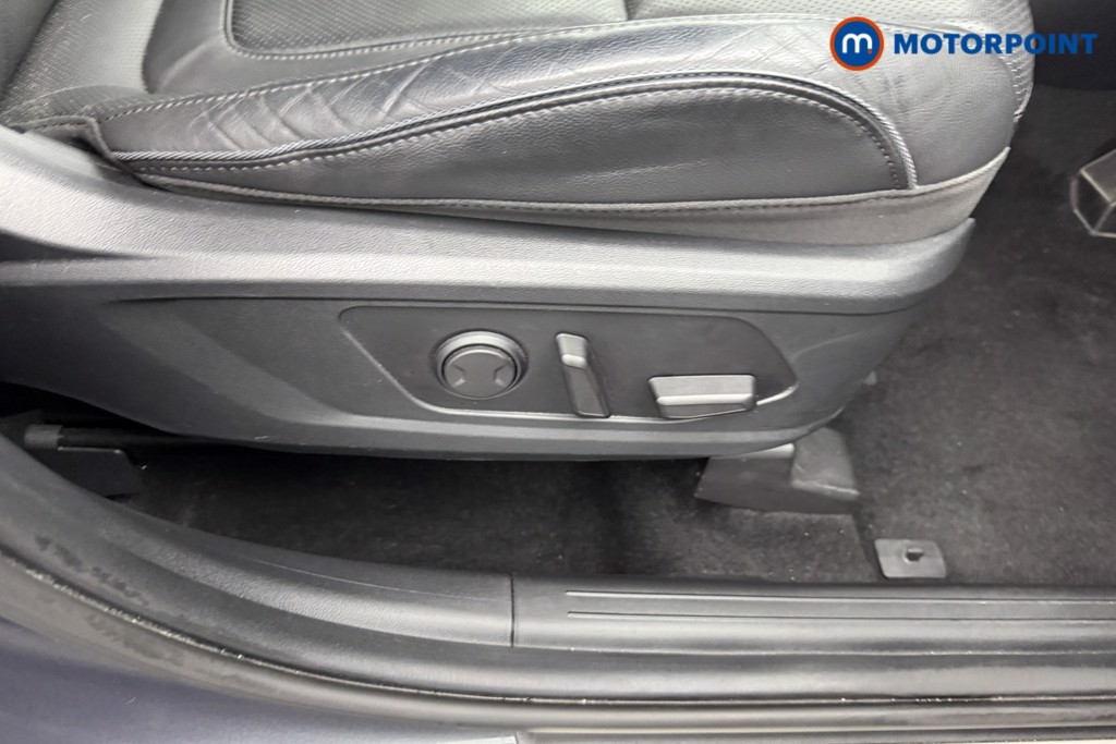 Hyundai Tucson Ultimate Automatic Petrol-Electric Hybrid SUV - Stock Number (1558241) - 18th supplementary image