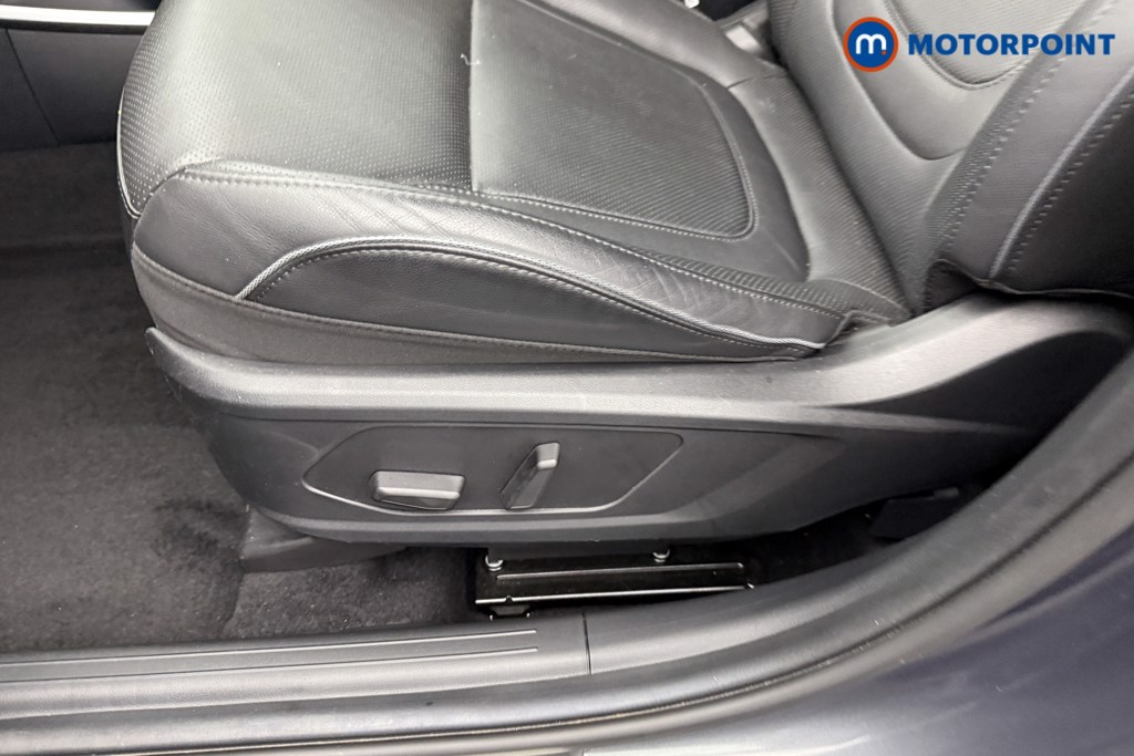 Hyundai Tucson Ultimate Automatic Petrol-Electric Hybrid SUV - Stock Number (1558241) - 27th supplementary image