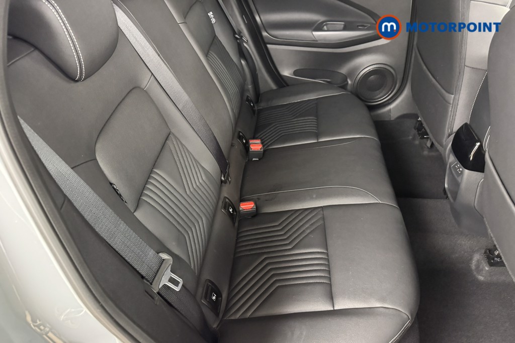 Nissan Juke Tekna Automatic Petrol-Electric Hybrid SUV - Stock Number (1558264) - 4th supplementary image