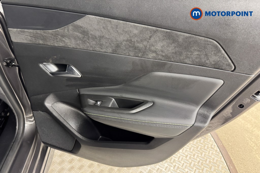Peugeot 308 GT Automatic Petrol Plug-In Hybrid Estate - Stock Number (1558271) - 17th supplementary image