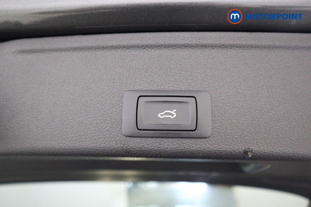 Audi A4 Black Edition Automatic Petrol Estate - Stock Number (1558390) - 15th supplementary image