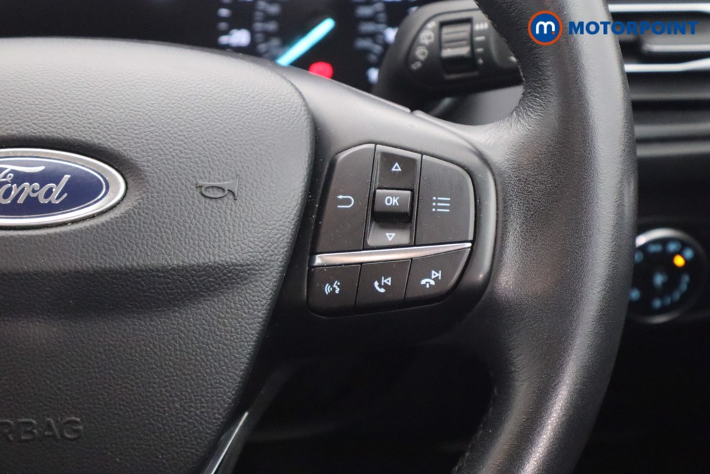 Ford Focus Titanium Manual Petrol Hatchback - Stock Number (1558411) - 5th supplementary image