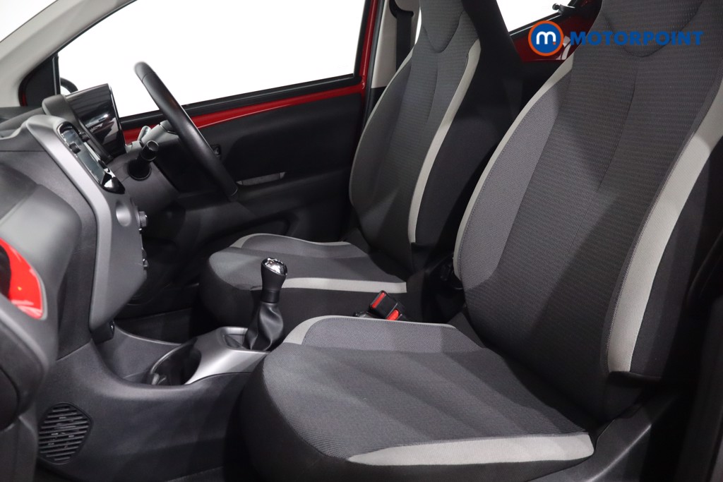 Toyota Aygo X-Play Manual Petrol Hatchback - Stock Number (1558458) - 4th supplementary image