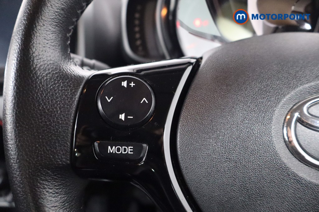 Toyota Aygo X-Play Manual Petrol Hatchback - Stock Number (1558458) - 6th supplementary image