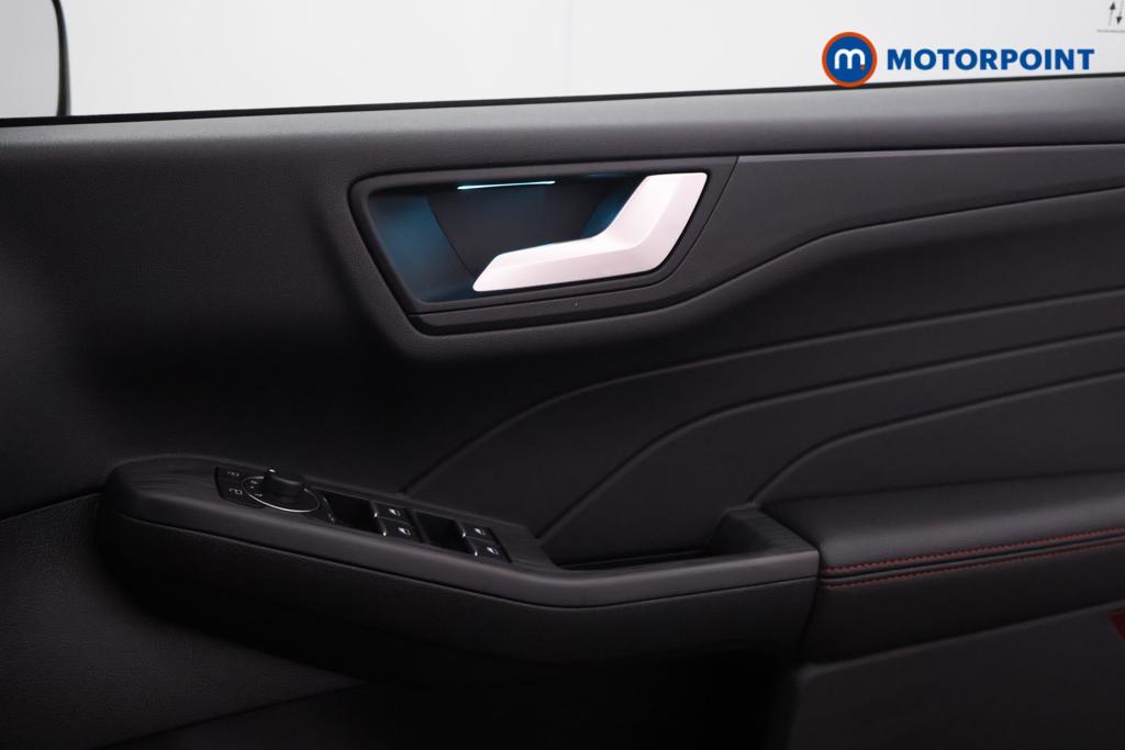 Ford Kuga St-Line Edition Manual Petrol SUV - Stock Number (1558746) - 5th supplementary image
