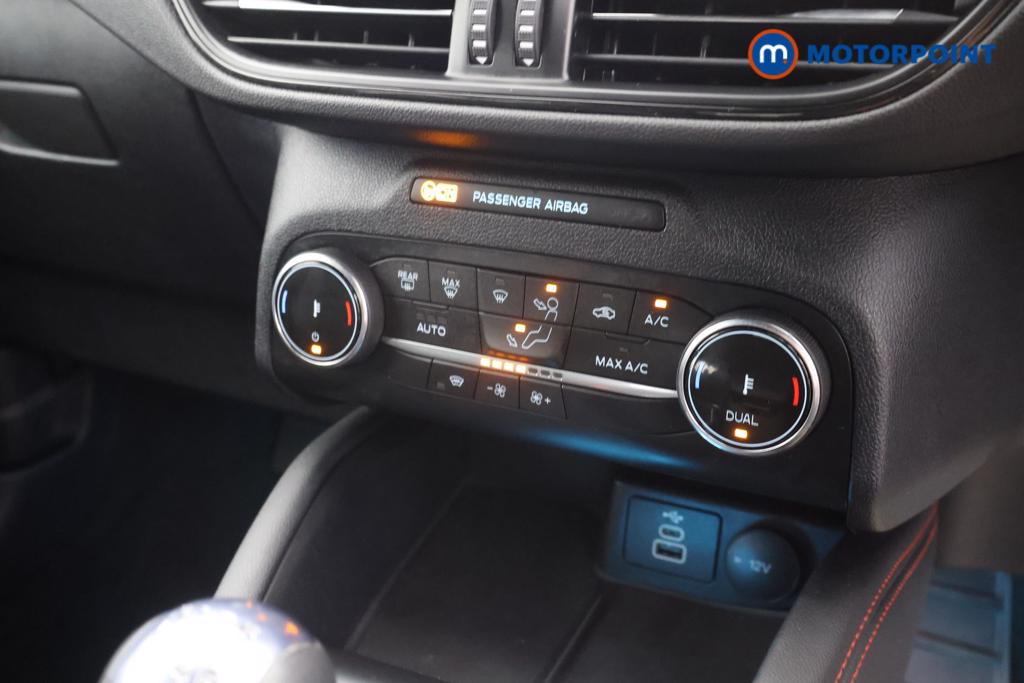 Ford Kuga St-Line Edition Manual Petrol SUV - Stock Number (1558746) - 7th supplementary image