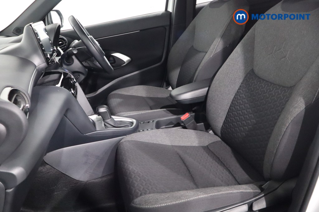Toyota Yaris Cross Design Automatic Petrol-Electric Hybrid Estate - Stock Number (1559498) - 4th supplementary image