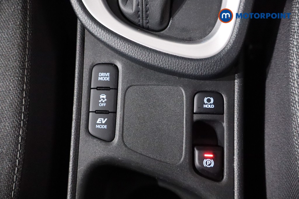 Toyota Yaris Cross Design Automatic Petrol-Electric Hybrid Estate - Stock Number (1559498) - 15th supplementary image