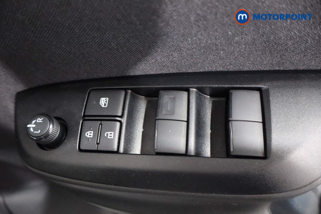 Toyota Yaris Cross Design Automatic Petrol-Electric Hybrid Estate - Stock Number (1559498) - 18th supplementary image
