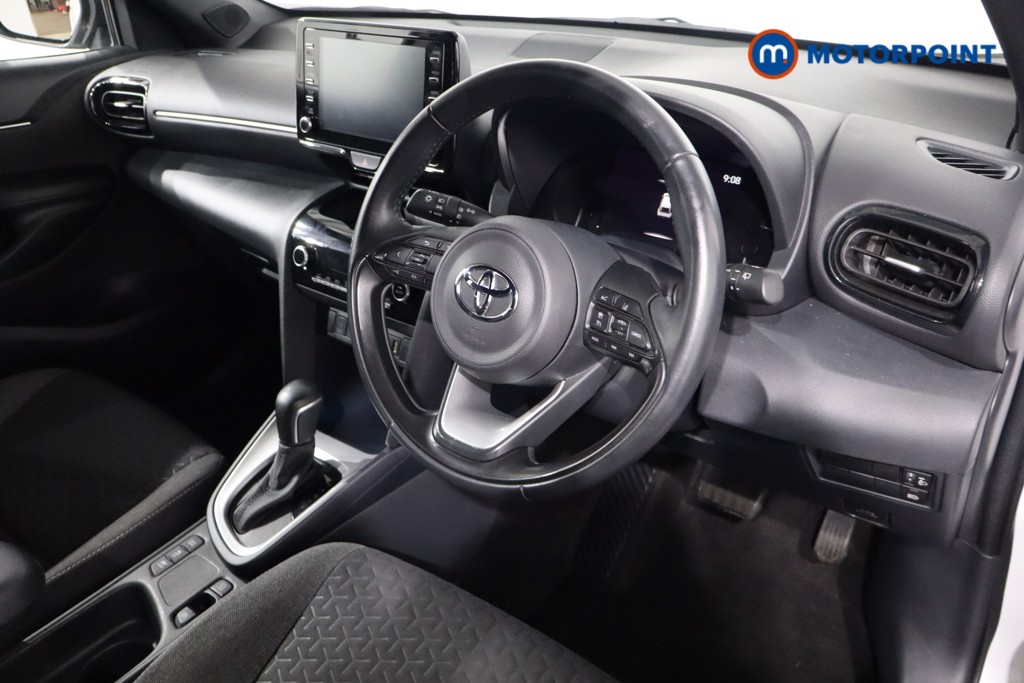 Toyota Yaris Cross Design Automatic Petrol-Electric Hybrid Estate - Stock Number (1559498) - 19th supplementary image