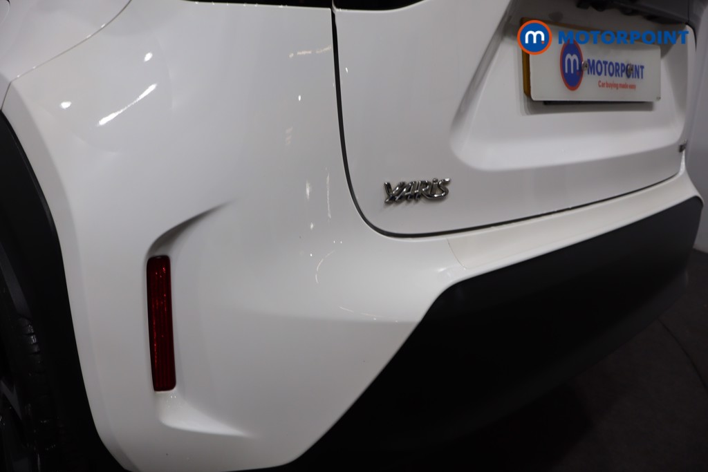Toyota Yaris Cross Design Automatic Petrol-Electric Hybrid Estate - Stock Number (1559498) - 27th supplementary image