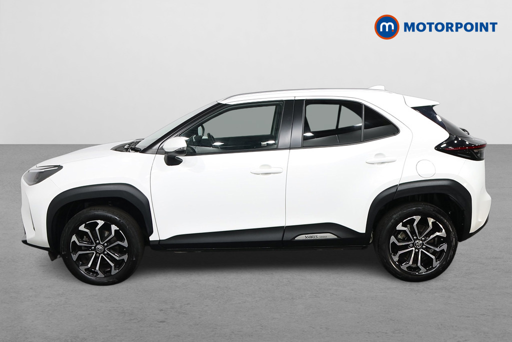 Toyota Yaris Cross Design Automatic Petrol-Electric Hybrid Estate - Stock Number (1559498) - Passenger side