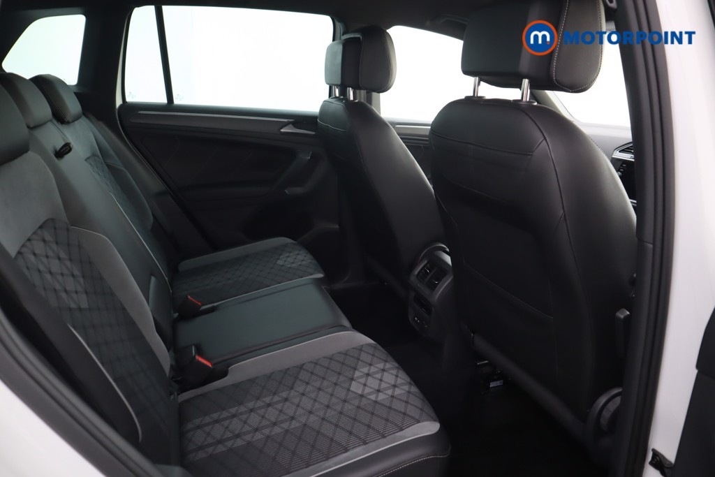 Volkswagen Tiguan R-Line Automatic Diesel SUV - Stock Number (1559532) - 5th supplementary image