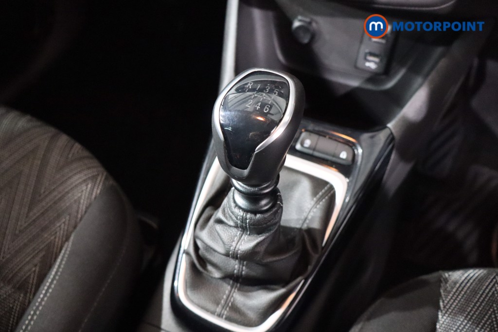Vauxhall Crossland X Sri Nav Manual Petrol SUV - Stock Number (1559551) - 14th supplementary image