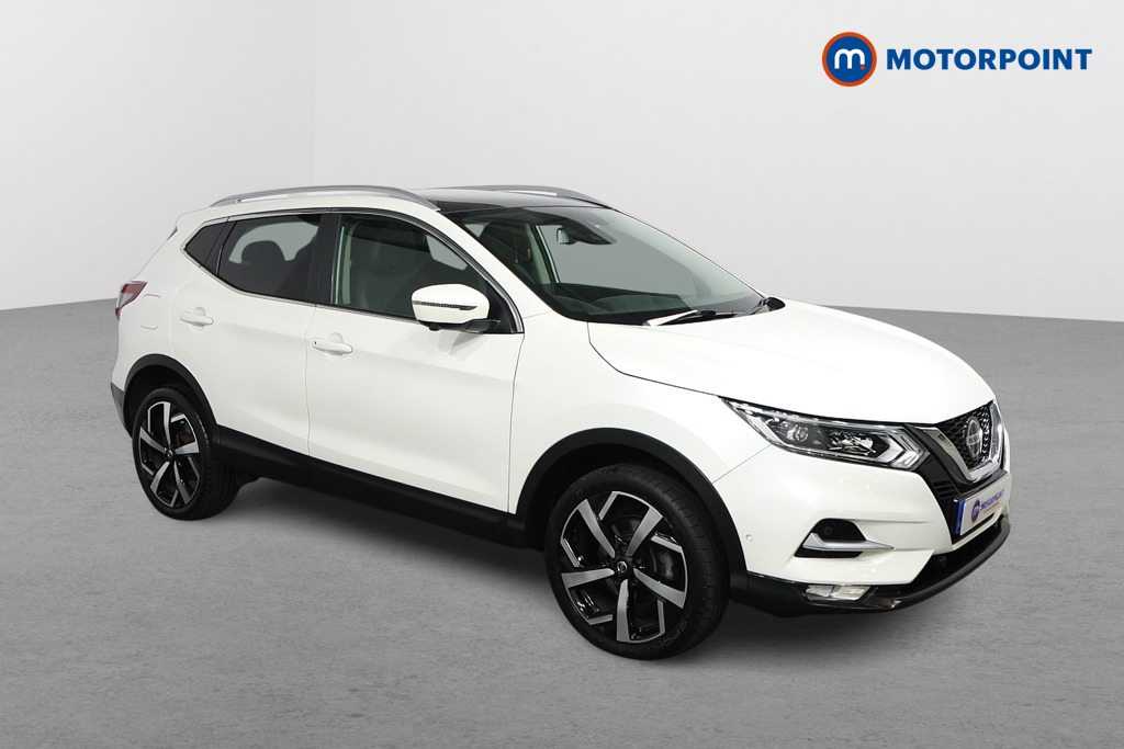 Nissan Qashqai Tekna Manual Petrol SUV - Stock Number (1559691) - Drivers side front corner