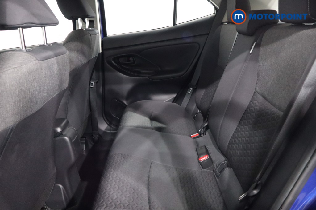Toyota Yaris Cross Icon Automatic Petrol-Electric Hybrid Estate - Stock Number (1559766) - 5th supplementary image