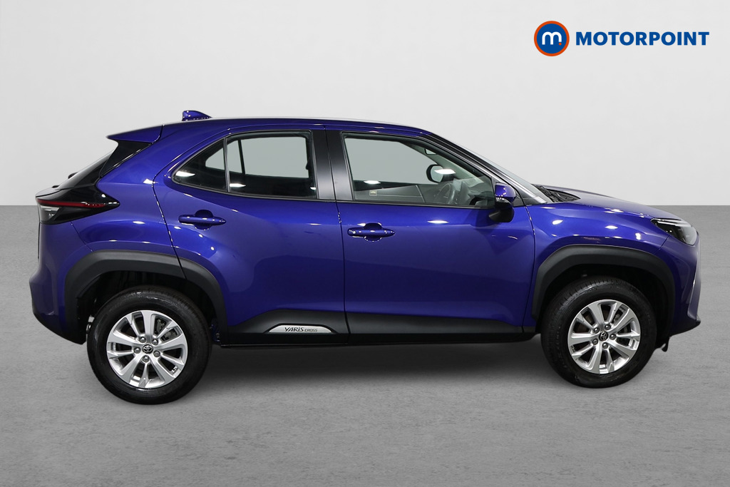 Toyota Yaris Cross Icon Automatic Petrol-Electric Hybrid Estate - Stock Number (1559766) - Drivers side