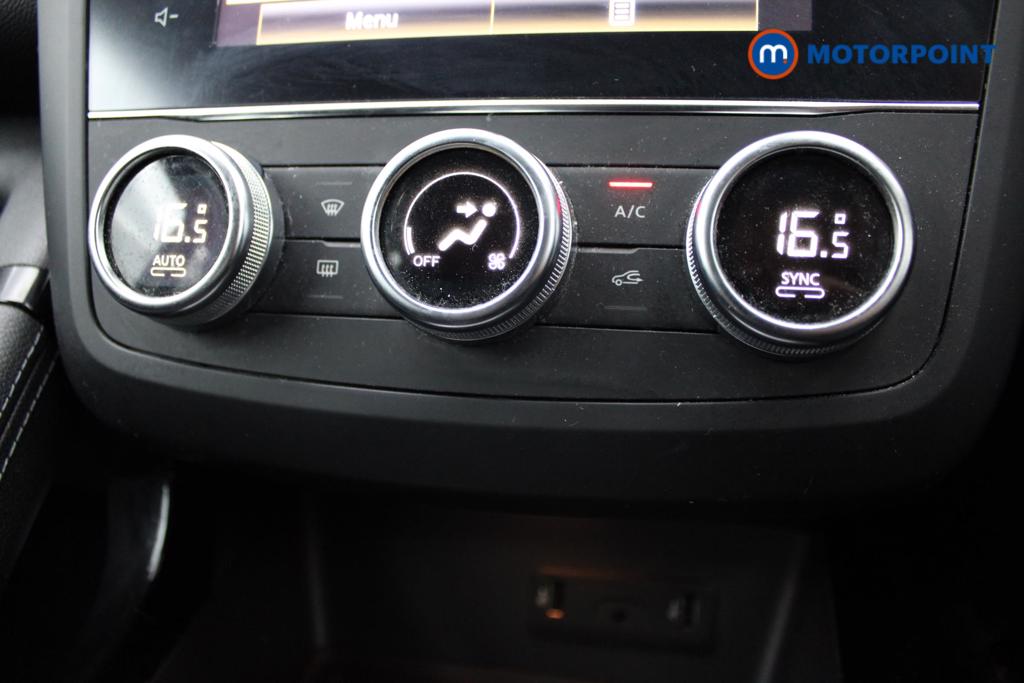 Renault Kadjar Iconic Manual Petrol SUV - Stock Number (1535454) - 17th supplementary image