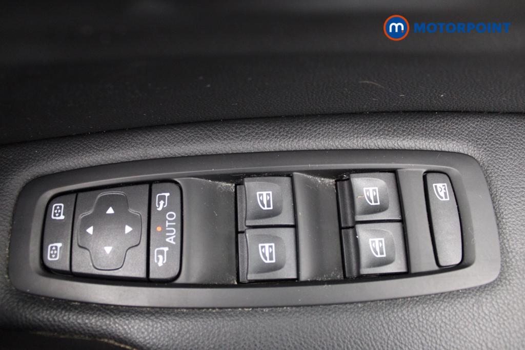 Renault Kadjar Iconic Manual Petrol SUV - Stock Number (1535454) - 20th supplementary image