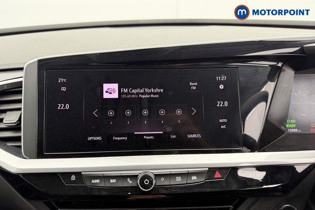 Vauxhall Grandland GSE Automatic Petrol Plug-In Hybrid SUV - Stock Number (1539486) - 6th supplementary image