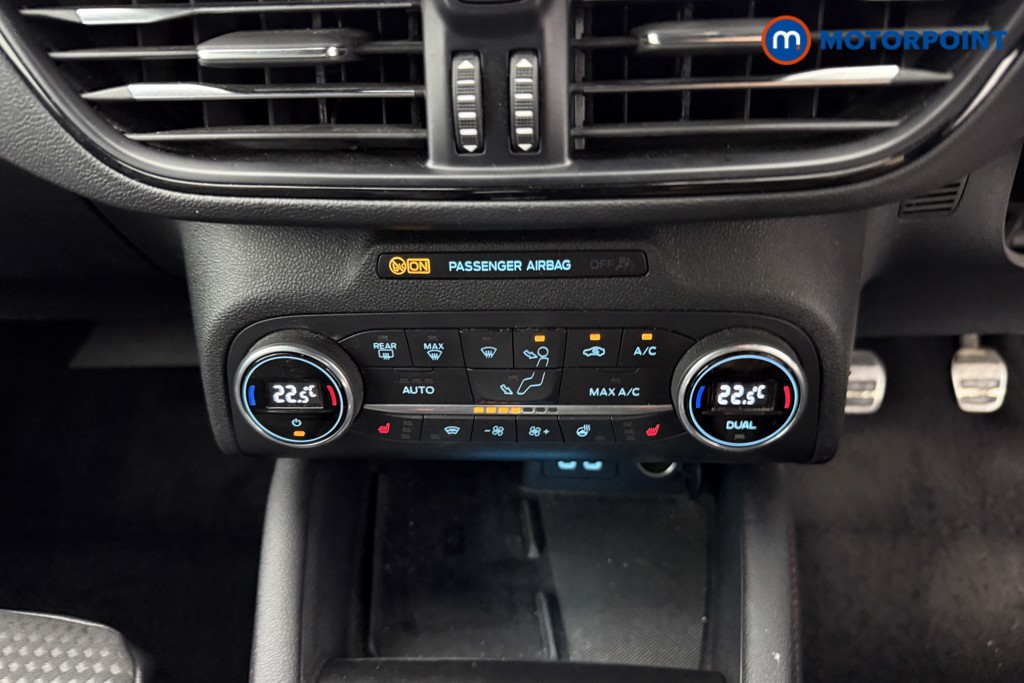 Ford Focus St-Line X Edition Manual Petrol-Electric Hybrid Hatchback - Stock Number (1543277) - 10th supplementary image
