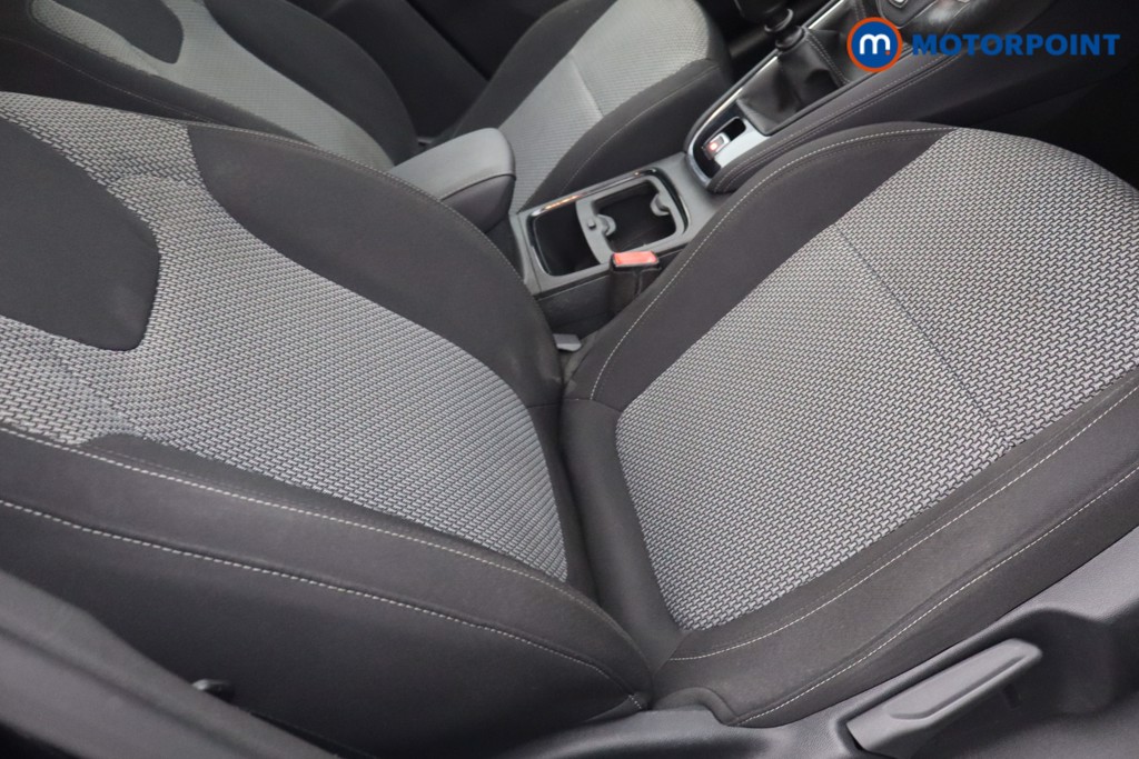 Vauxhall Grandland X SE Manual Diesel SUV - Stock Number (1543798) - 13th supplementary image