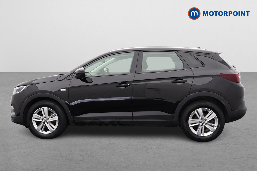 Vauxhall Grandland X SE Manual Diesel SUV - Stock Number (1543798) - Passenger side