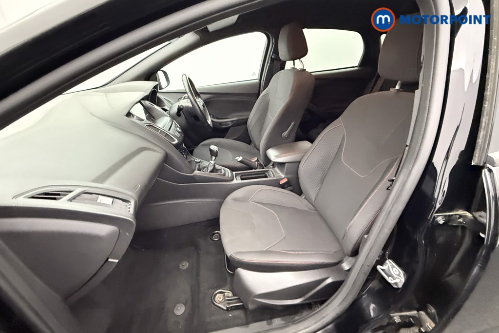 Ford Focus St-Line X Manual Petrol Hatchback - Stock Number (1545430) - 20th supplementary image