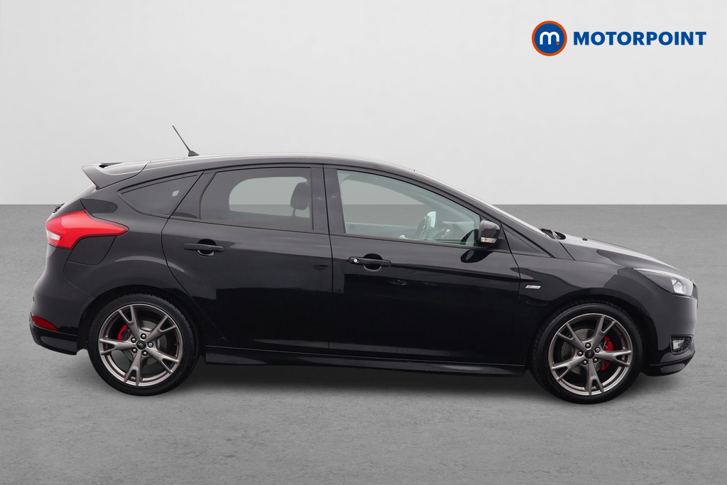 Ford Focus St-Line X Manual Petrol Hatchback - Stock Number (1545430) - Drivers side