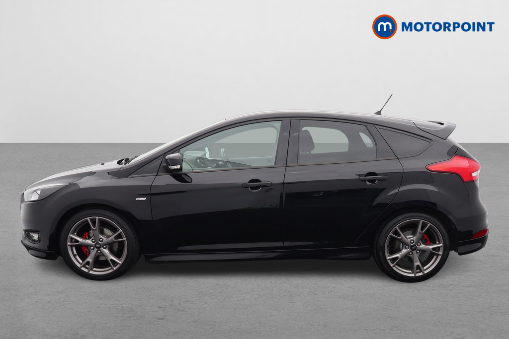 Ford Focus St-Line X Manual Petrol Hatchback - Stock Number (1545430) - Passenger side