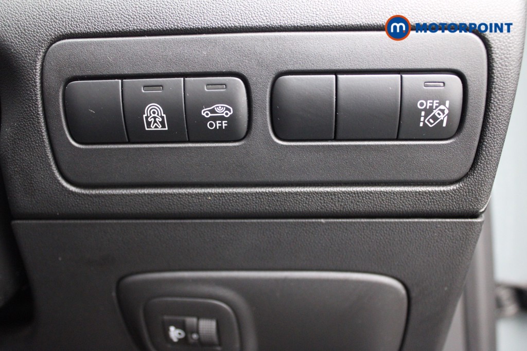 Citroen C3 Aircross C-Series Edition Manual Petrol SUV - Stock Number (1545663) - 12th supplementary image