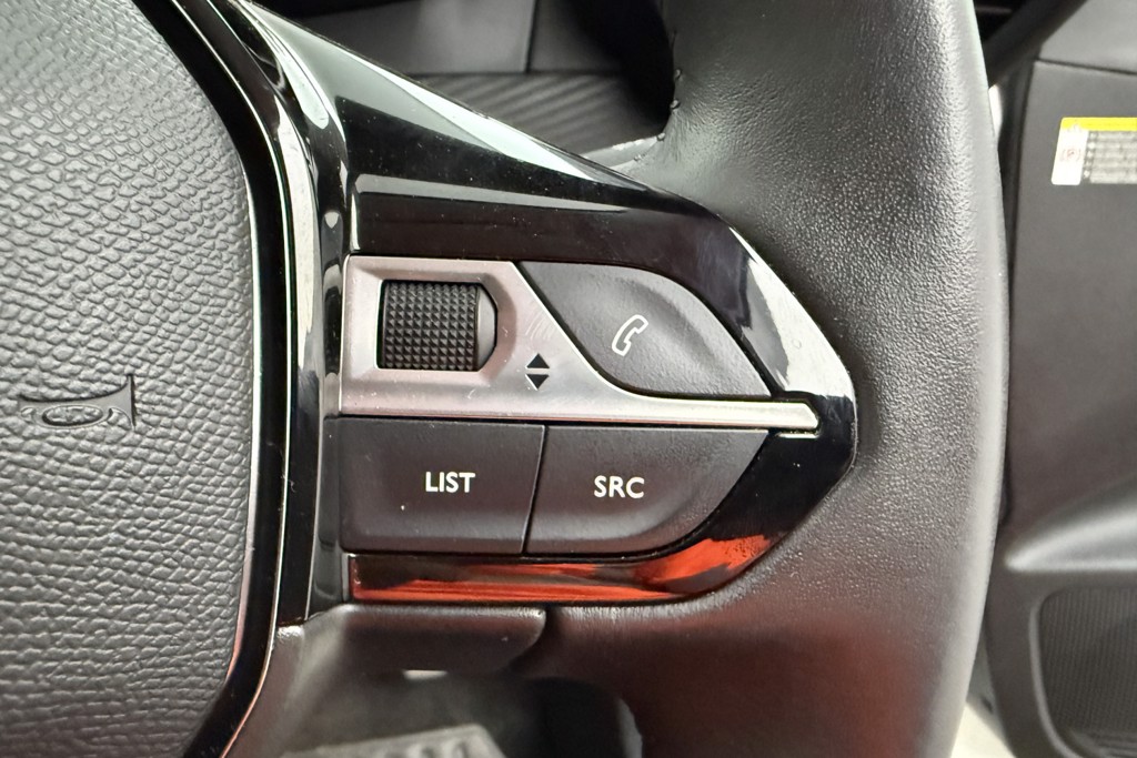 Peugeot 208 Allure Premium Automatic Electric Hatchback - Stock Number (1547047) - 4th supplementary image