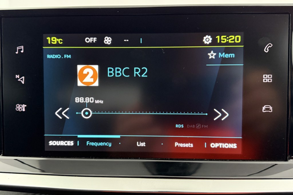 Peugeot 208 Allure Premium Automatic Electric Hatchback - Stock Number (1547047) - 6th supplementary image