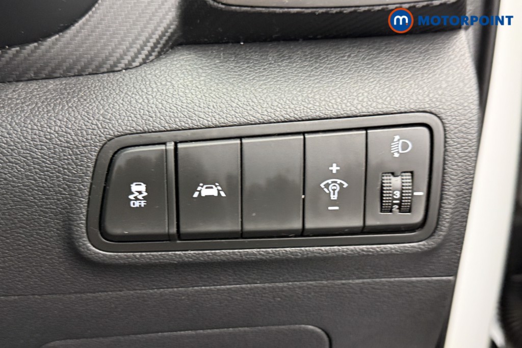 Hyundai Tucson Se Nav Manual Petrol SUV - Stock Number (1548138) - 14th supplementary image