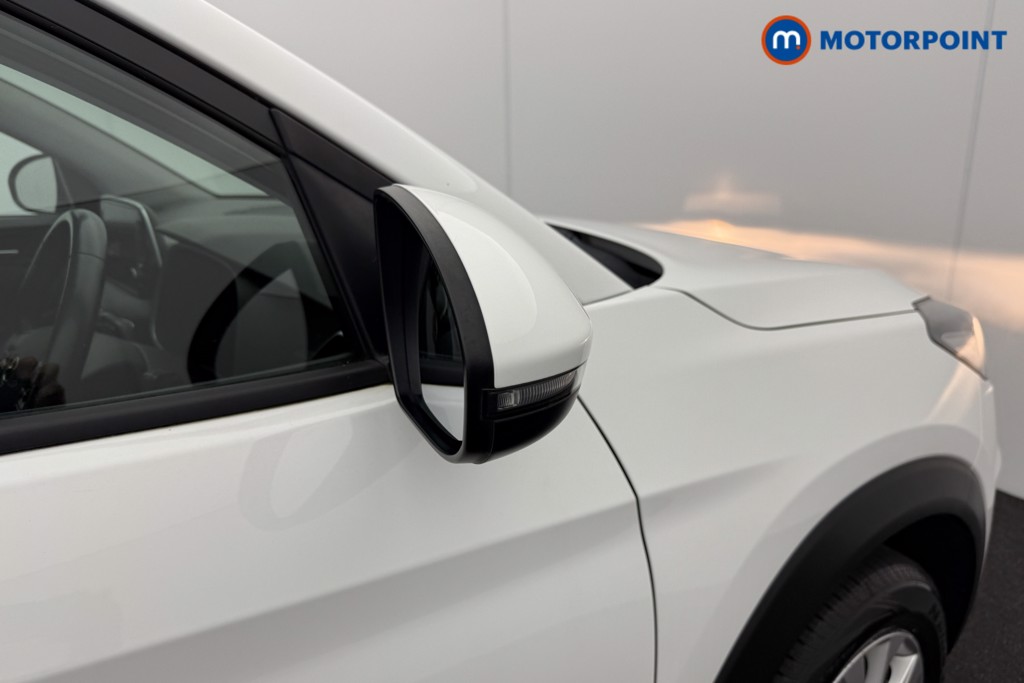 Hyundai Tucson Se Nav Manual Petrol SUV - Stock Number (1548138) - 17th supplementary image