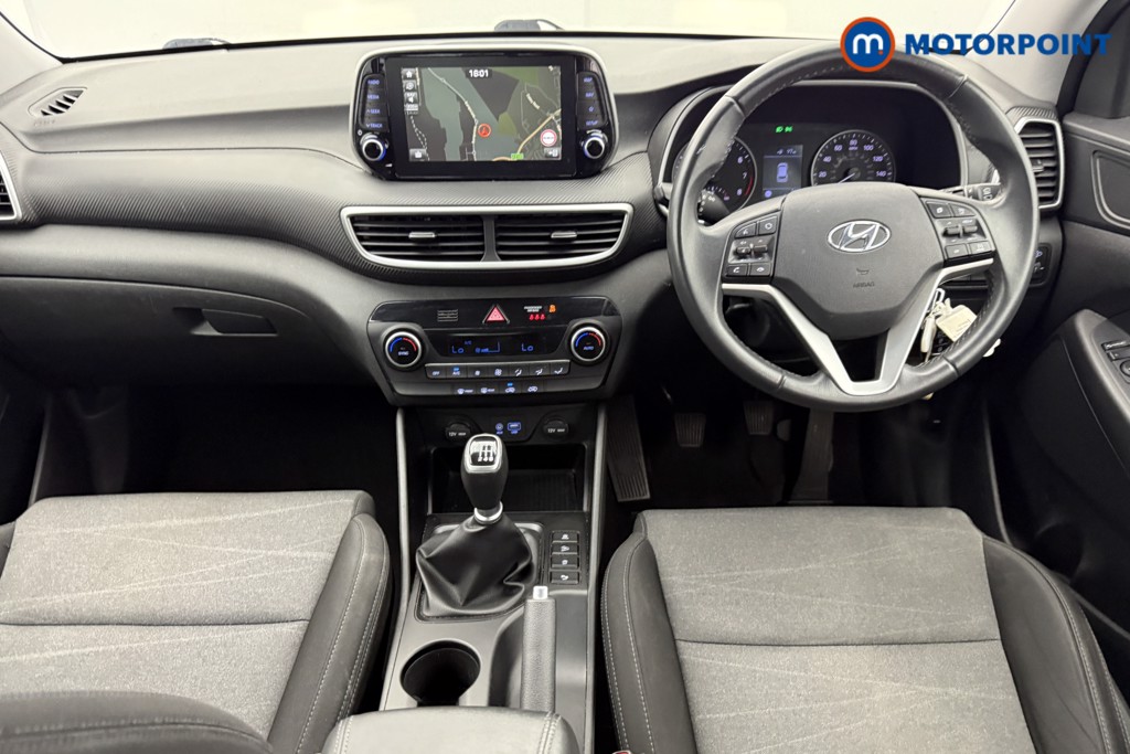 Hyundai Tucson Se Nav Manual Petrol SUV - Stock Number (1548138) - 1st supplementary image
