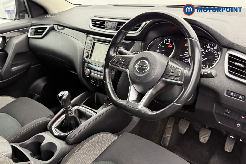Nissan Qashqai N-Connecta Manual Petrol SUV - Stock Number (1548343) - 3rd supplementary image