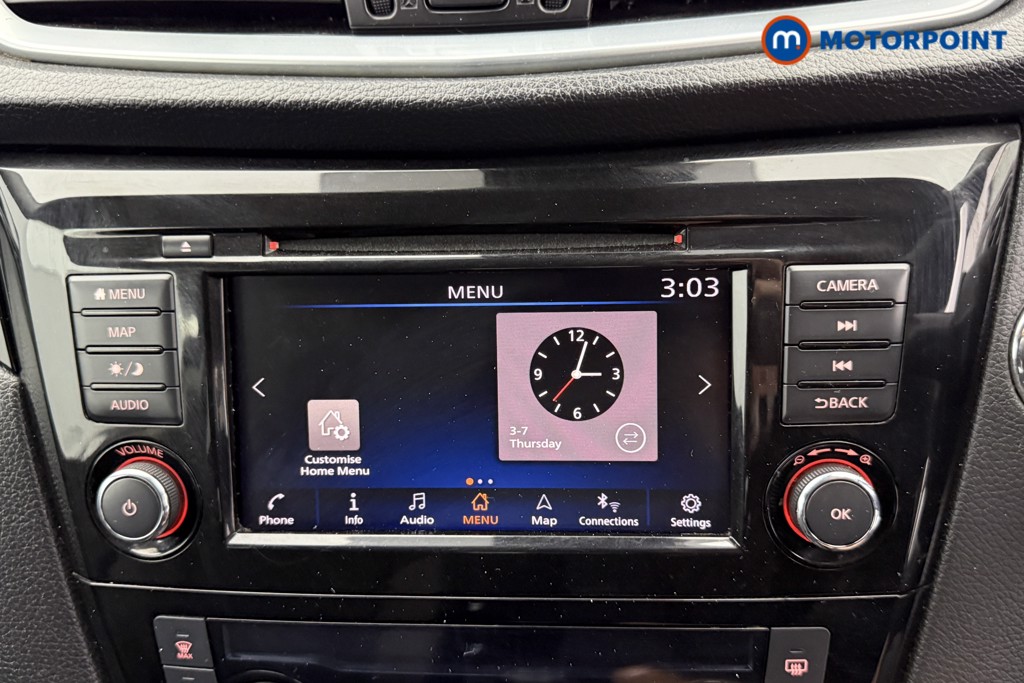 Nissan Qashqai N-Connecta Manual Petrol SUV - Stock Number (1548343) - 9th supplementary image