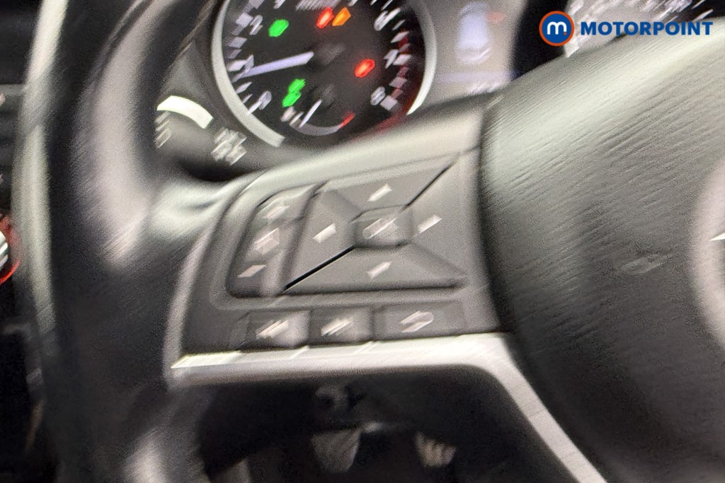 Nissan Qashqai N-Connecta Manual Petrol SUV - Stock Number (1548343) - 12th supplementary image