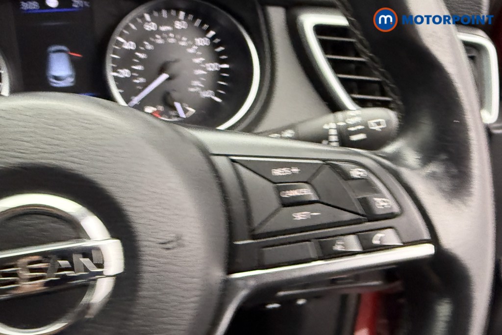 Nissan Qashqai N-Connecta Manual Petrol SUV - Stock Number (1548343) - 13th supplementary image