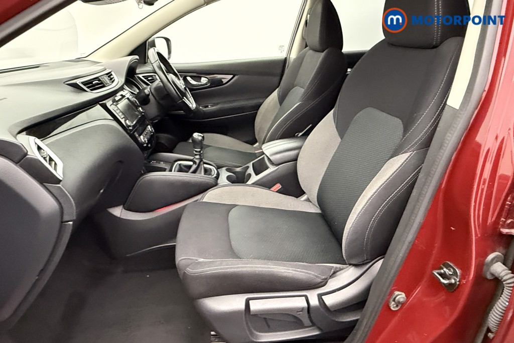 Nissan Qashqai N-Connecta Manual Petrol SUV - Stock Number (1548343) - 22nd supplementary image