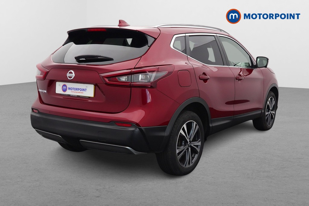 Nissan Qashqai N-Connecta Manual Petrol SUV - Stock Number (1548343) - Drivers side rear corner