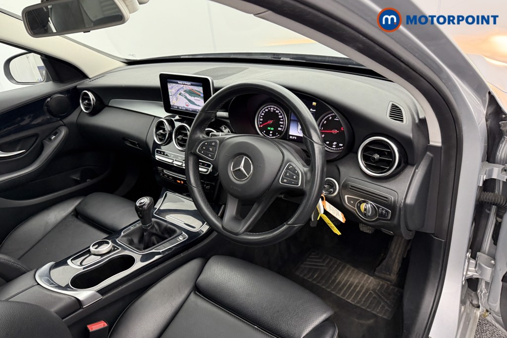 Mercedes-Benz C Class SE Manual Petrol Saloon - Stock Number (1548820) - 4th supplementary image
