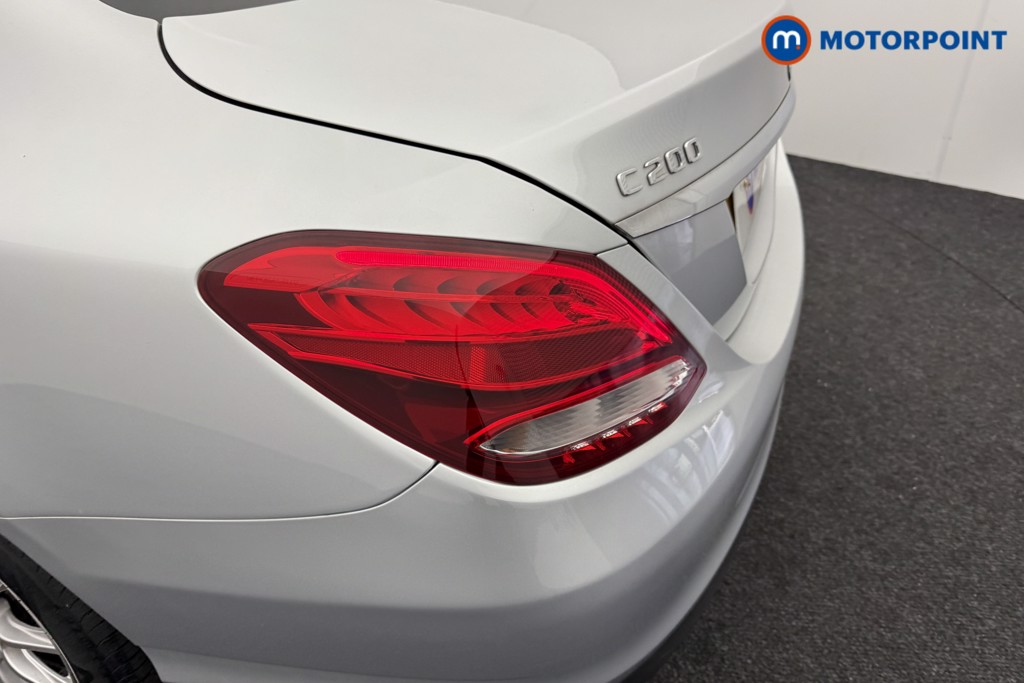 Mercedes-Benz C Class SE Manual Petrol Saloon - Stock Number (1548820) - 22nd supplementary image